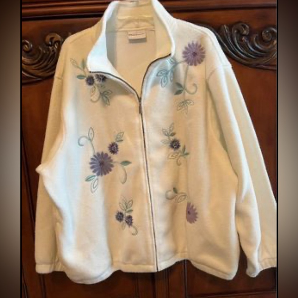 Alfred Dunner XL off white Womens Jacket